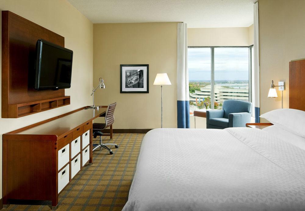 Four Points By Sheraton Hotel & Conference Centre Gatineau-Ottawa Екстериор снимка