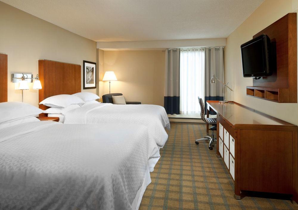 Four Points By Sheraton Hotel & Conference Centre Gatineau-Ottawa Екстериор снимка