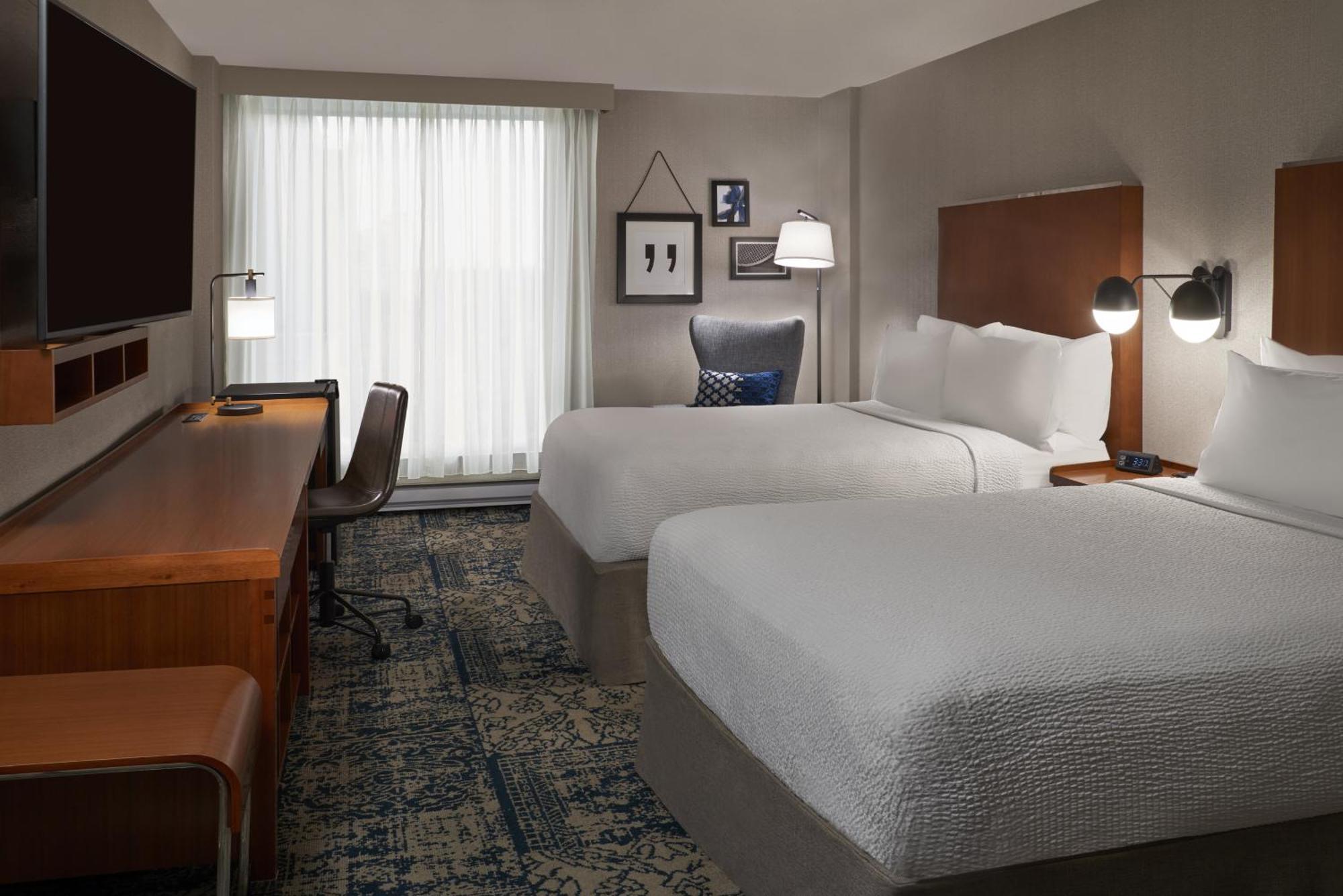 Four Points By Sheraton Hotel & Conference Centre Gatineau-Ottawa Екстериор снимка