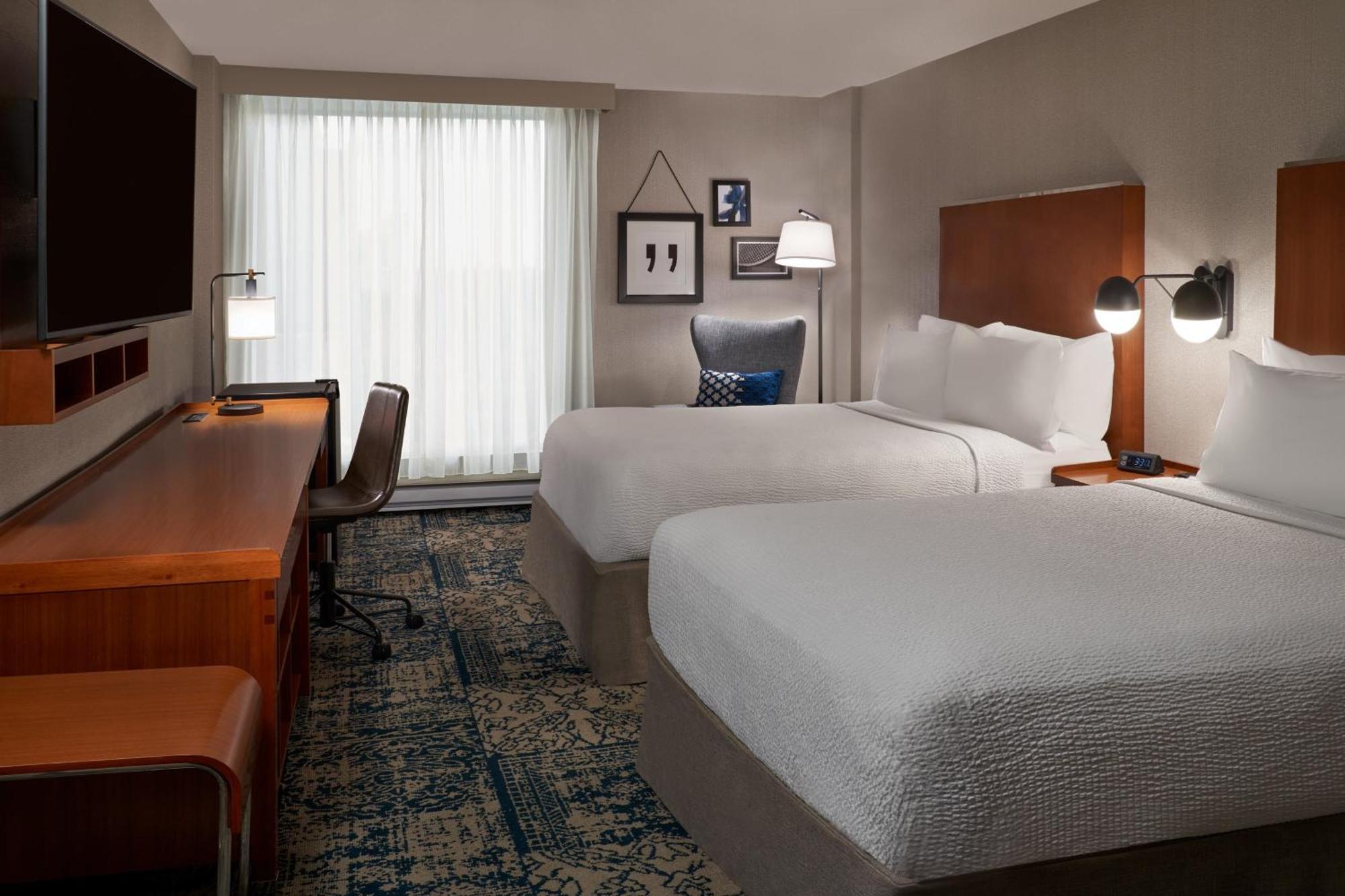 Four Points By Sheraton Hotel & Conference Centre Gatineau-Ottawa Екстериор снимка