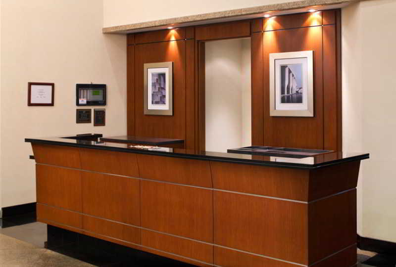 Four Points By Sheraton Hotel & Conference Centre Gatineau-Ottawa Екстериор снимка